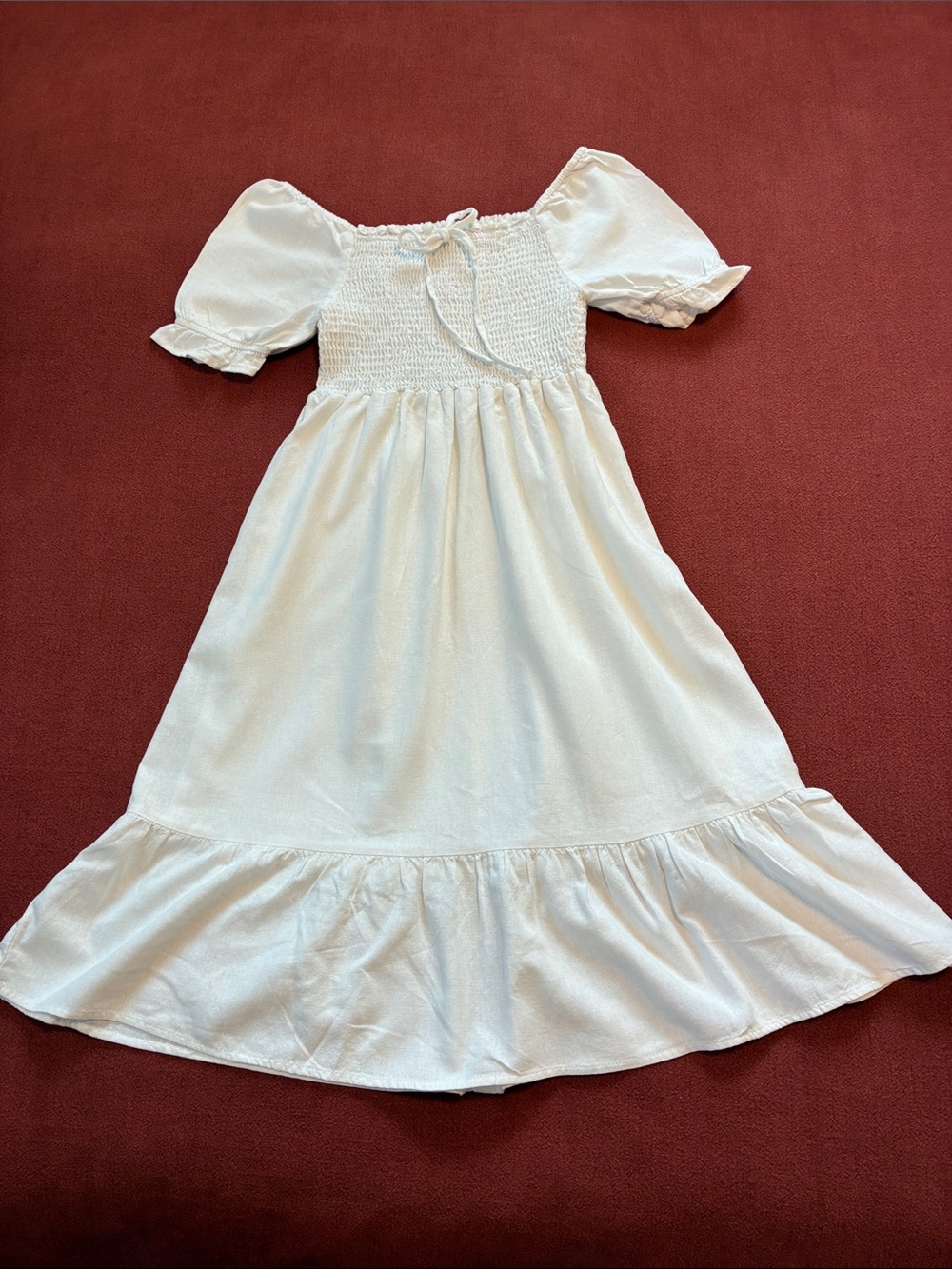 Women’s White Smocked Puff Sleeve Midi Dress